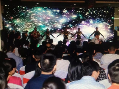 ���ͻ����ˇ�R��