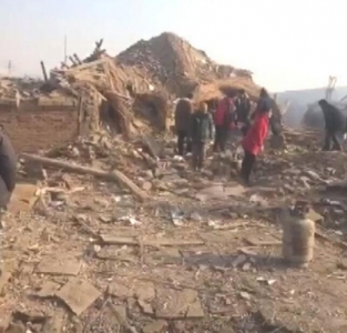 ��ɽ�S��(r��n)�^(q��)���ӺӴ屬ը׷ۙ���Ѱl(f��)�F(xi��n)��������