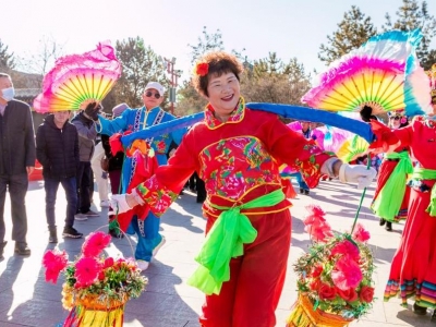 ���ͺ��أ������[����(l��)��ͣ