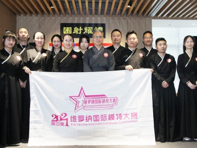 �S�_�{���Hģ�ش�ِ��Խ�Y��֮�������܂��y(t��ng)�Ļ�����