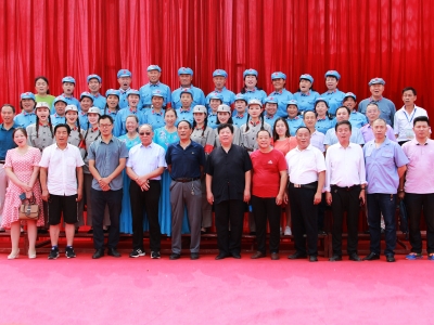 �S�_�{���Hģ�ش�ِ���M�ϼ�Ī�ϼtɫ�Ļ�֮��